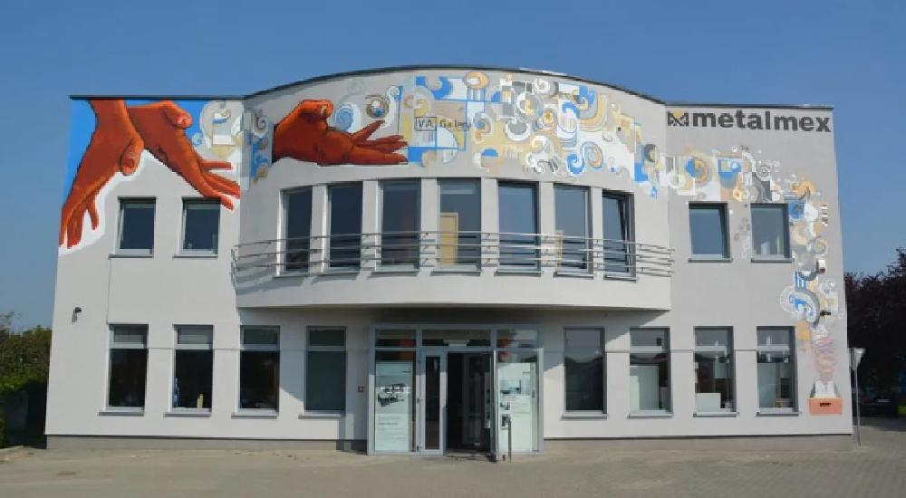 NOWA FASADA BUDYNKU METALMEX - Metalmex - 104