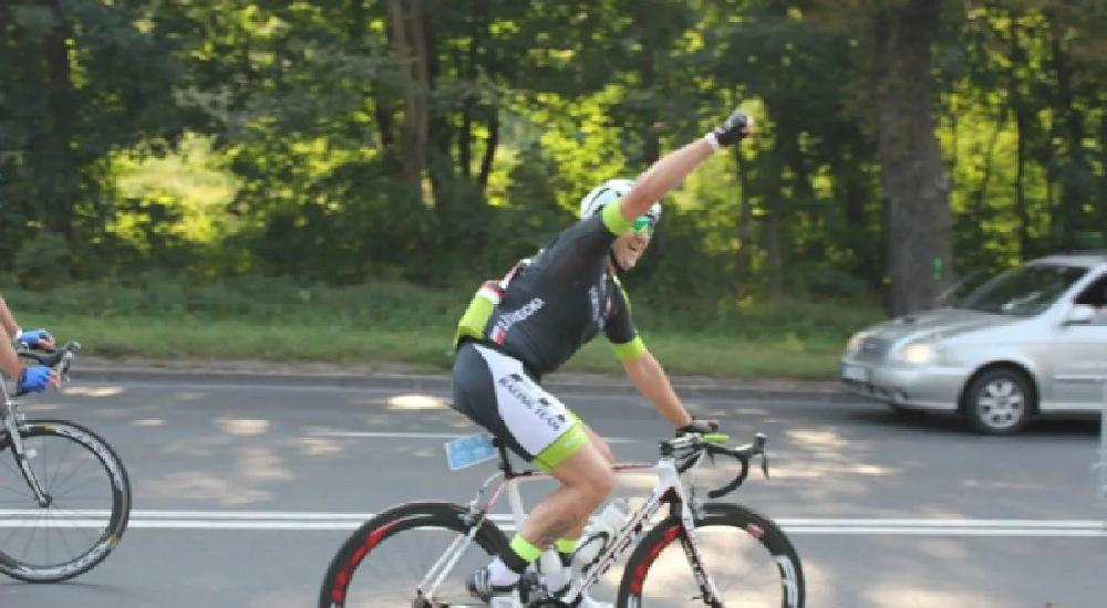 Życiowa forma Piotra Lisieckiego na Poznan Bike Challenge - Meta