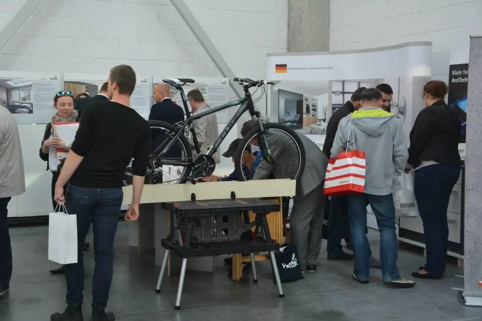 VI edycja TARGÓW BRANŻOWYCH METALMEX TRENDY I INNOWACJE 2015 - M